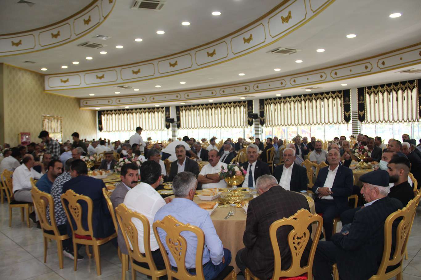 Van'daki 2 aşiret arasındaki husumet barışla son buldu 